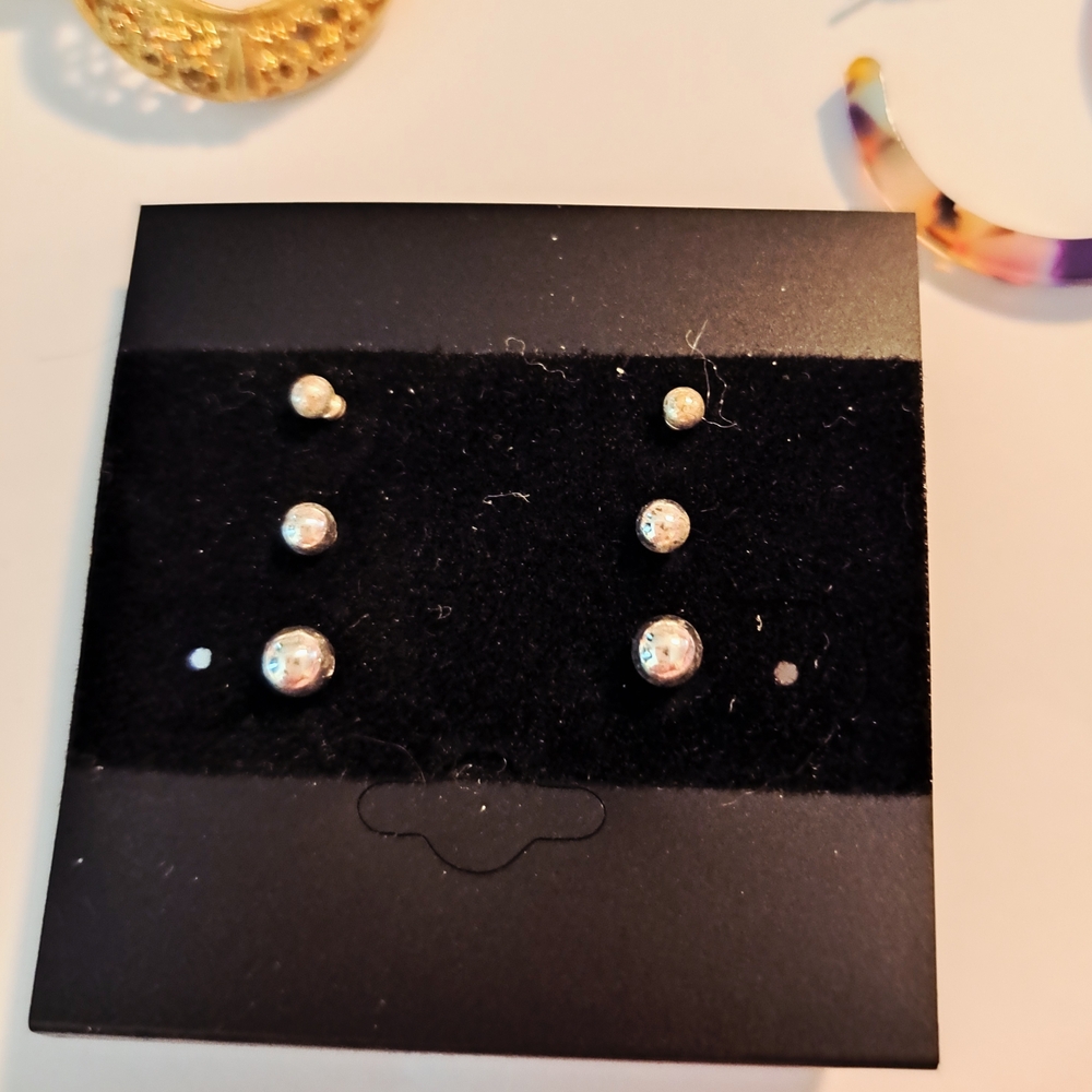 Elegant Silver Stud Earrings Set Of 3 Pairs
